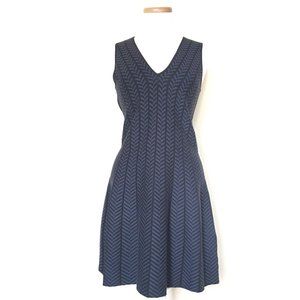Cupcakes and Cashmere Knit Blue Chevron Dress S